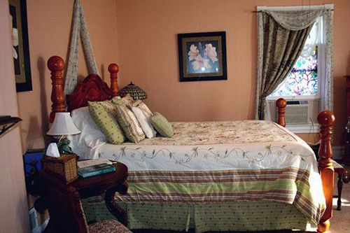 Lennox House Bed & Breakfast Колорадо-Спрингс Экстерьер фото